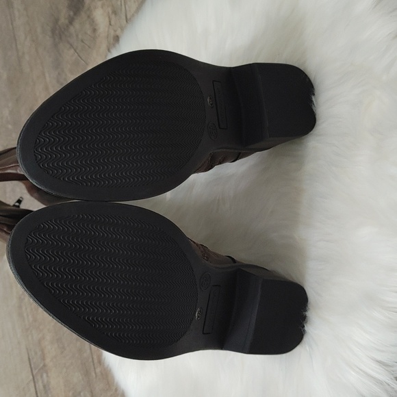 ARIZONA JEAN CO Denver Brown Knee High Boots. Size 8.5 - Picture 4 of 5